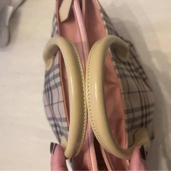 Burberry Pink Plaid Women's Bag with COA - Picture 6 of 7